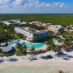 Semesteranläggning (resort) Dreams & *****