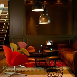 Hotell One ***